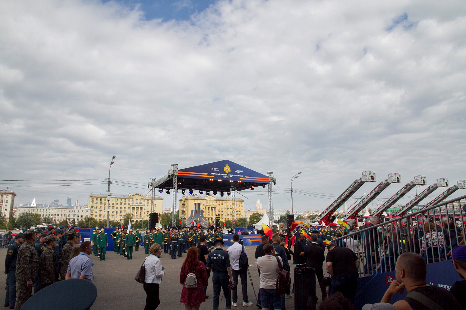 III МЕЖДУНАРОДНЫЙ ПОЖАРНО-СПАСАТЕЛЬНЫЙ КОНГРЕСС